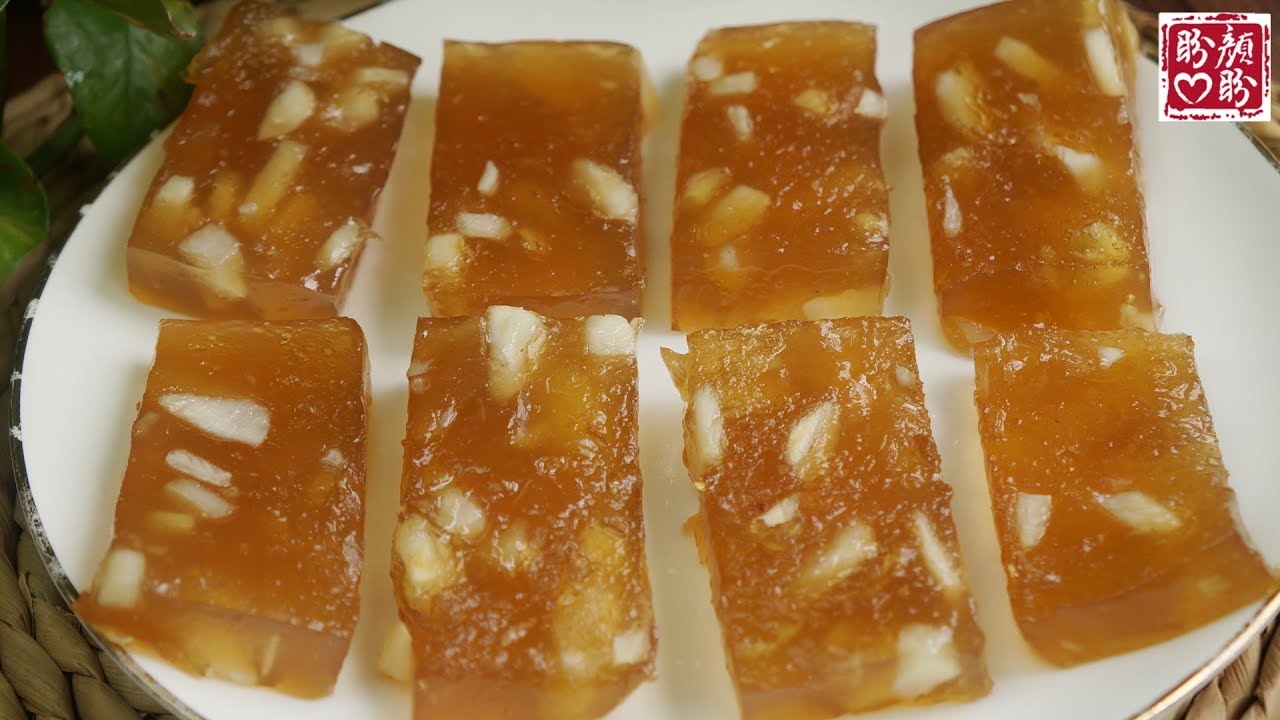 Water chestnut cake。馬蹄糕又叫尾梨糕，是福州传统小吃，清凉爽口，富有弹性，做法非常简单！