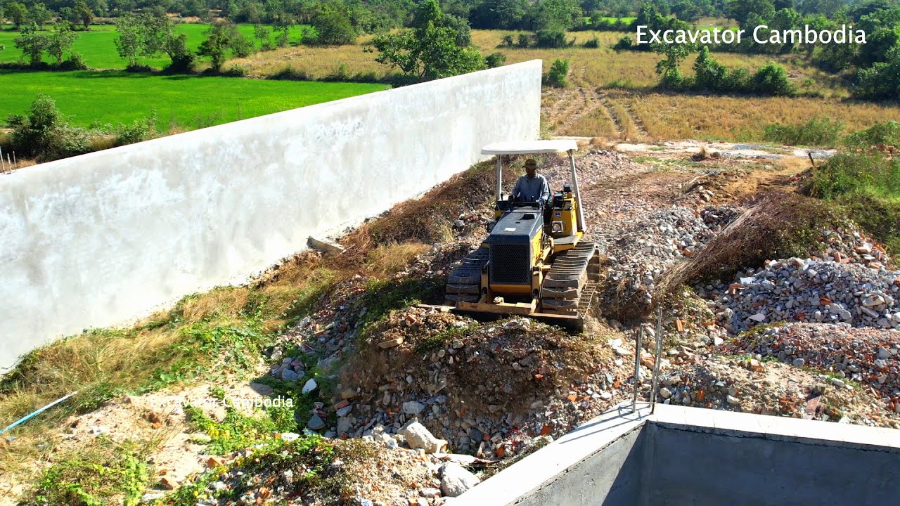 Completed 100% Clearing Waste Construction Stone By Dozer MITSUBISHI Bulldozer Clearing