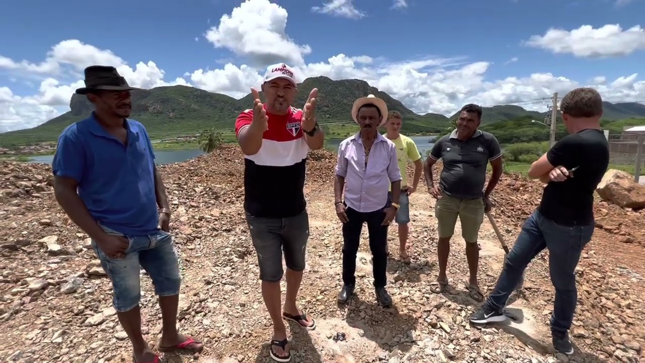 CHARLLES MOSTRANDO SUA PRINCIPAL &Aacute;REA DE ATUA&Ccedil;&Atilde;O | COM&Eacute;DIA SELVAGEM
