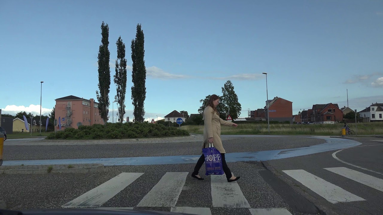 UHD/4K Køre i sommerlandene rundt på Fyn 10 UHD/4K Video