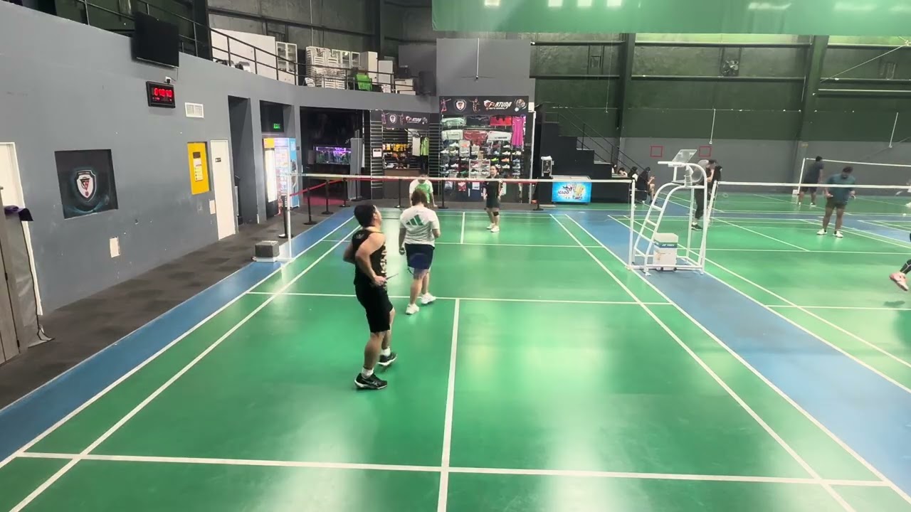 Lea & Ely Vs Wendy & Mike