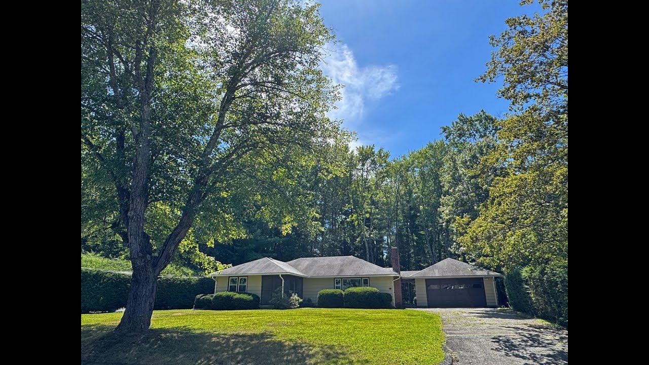 One level living - Greenfield MA