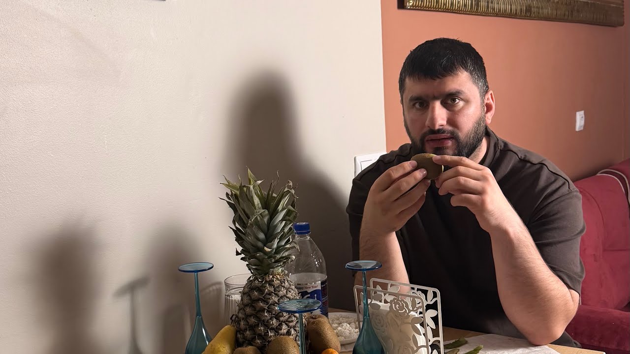 Хонат дар гира чодугар 