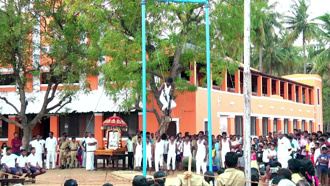 உடற்பயிற்சிக்கலை விவேகானந்த வித்யாவன உயர்நிலைப்பள்ளி மாணவர்கள்
