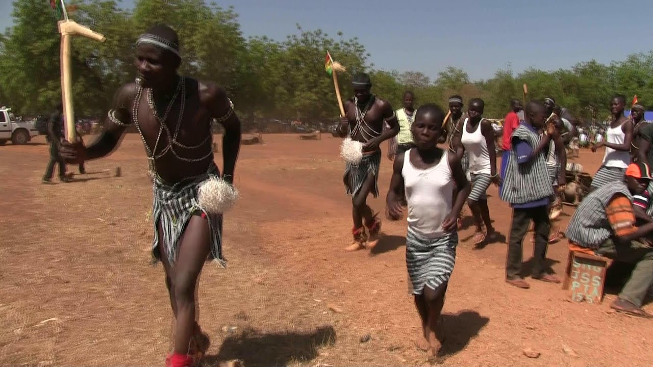 Lawra dancers at Kakube 2013