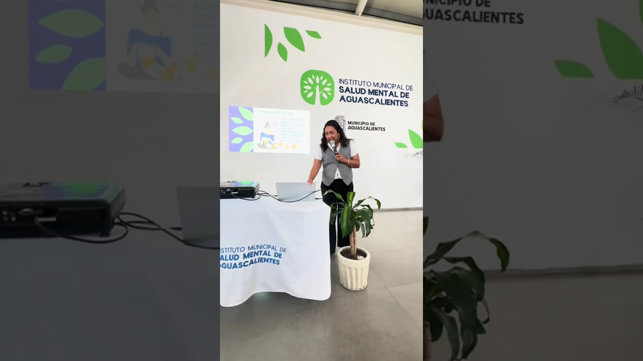 CUIDADAS DESDE EL AMOR IMPARTIDO POR LA MAESTRA ADRIANA VALDÉS, DUEÑEZ 