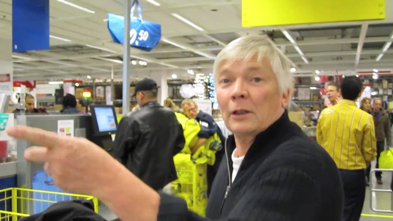 Zelf scannen boodschappen bij IKEA Delft - 8 november 2010