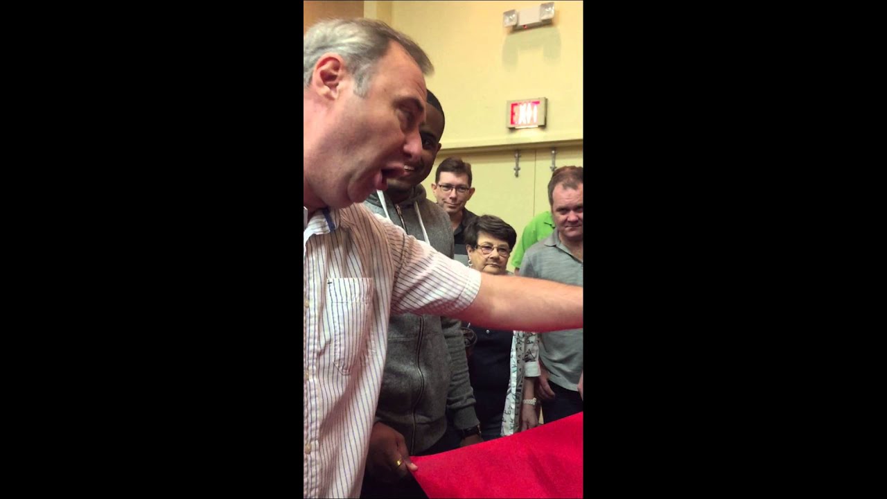 Mark Mason Performing Double Deception Deluxe at the Atlanta Penguin Magic Expo.