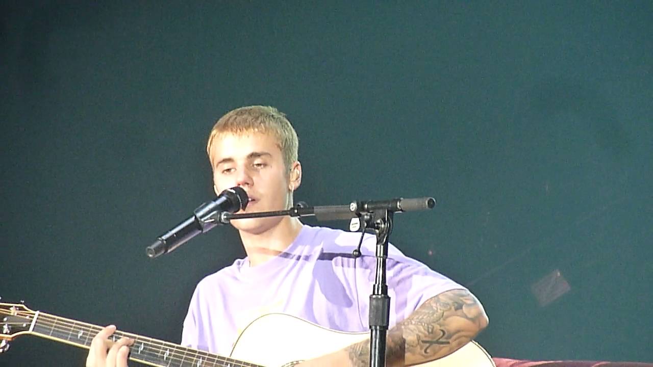 Justin Bieber - Fast Car & Cold Water & Love Yourself - Live in Paris - 21.09.2016