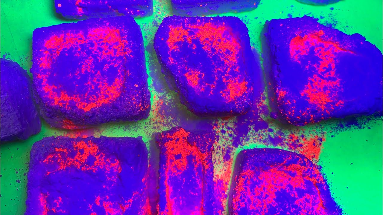 Black Light Chalk💣    •GYMCHALK CRUSHING• •SLEEP AID• •ASMR• •SATISFYING•