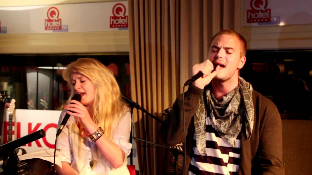 Q-music (NL): Spontaan duet Miss Montreal & Jim Bakkum - Empire State Of Mind