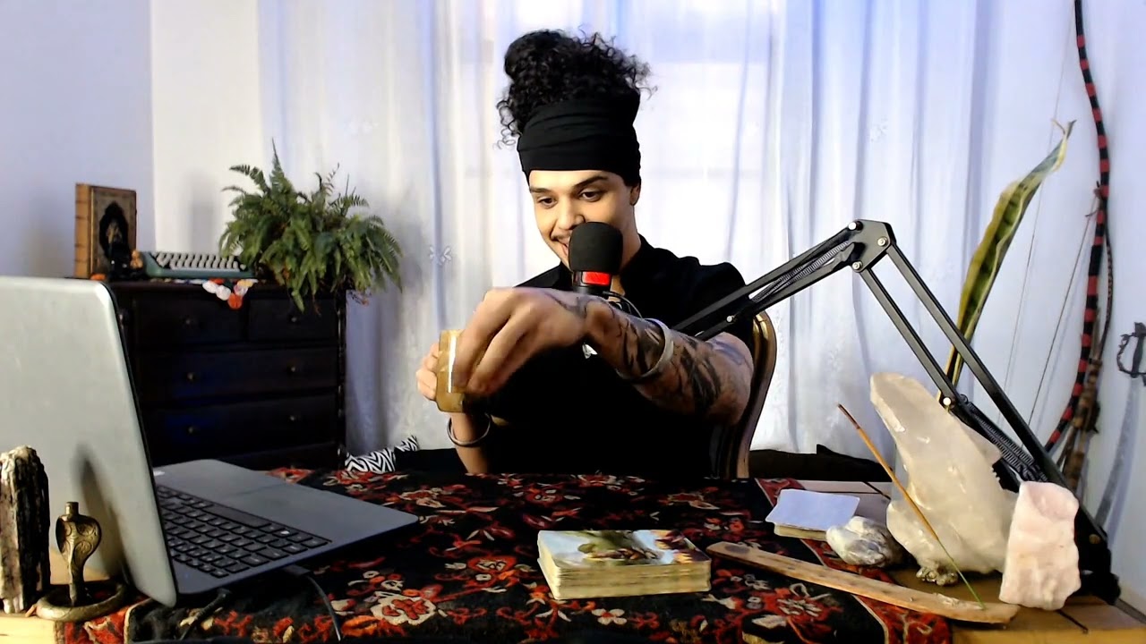 Quem sou eu?! Lukas Oliver - Estilo Naja de Tribal Fusion Bellydance