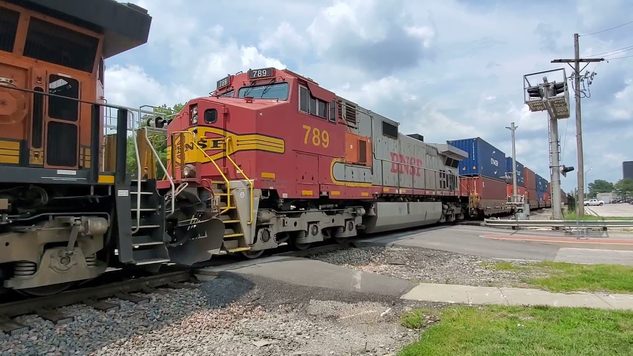 KILLER LASHUPS ALERT! 6 Trains on the Emporia & Fort Scott sub featuring FXE, CP, warbonnet & more!