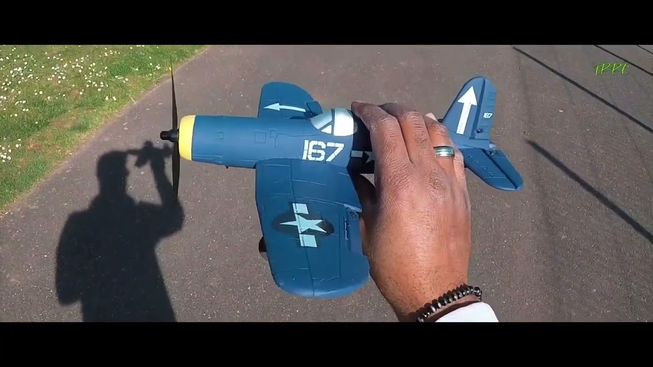 REVIEW DU F4U CORSAIR DE EACHINE / AVION RC by frrc