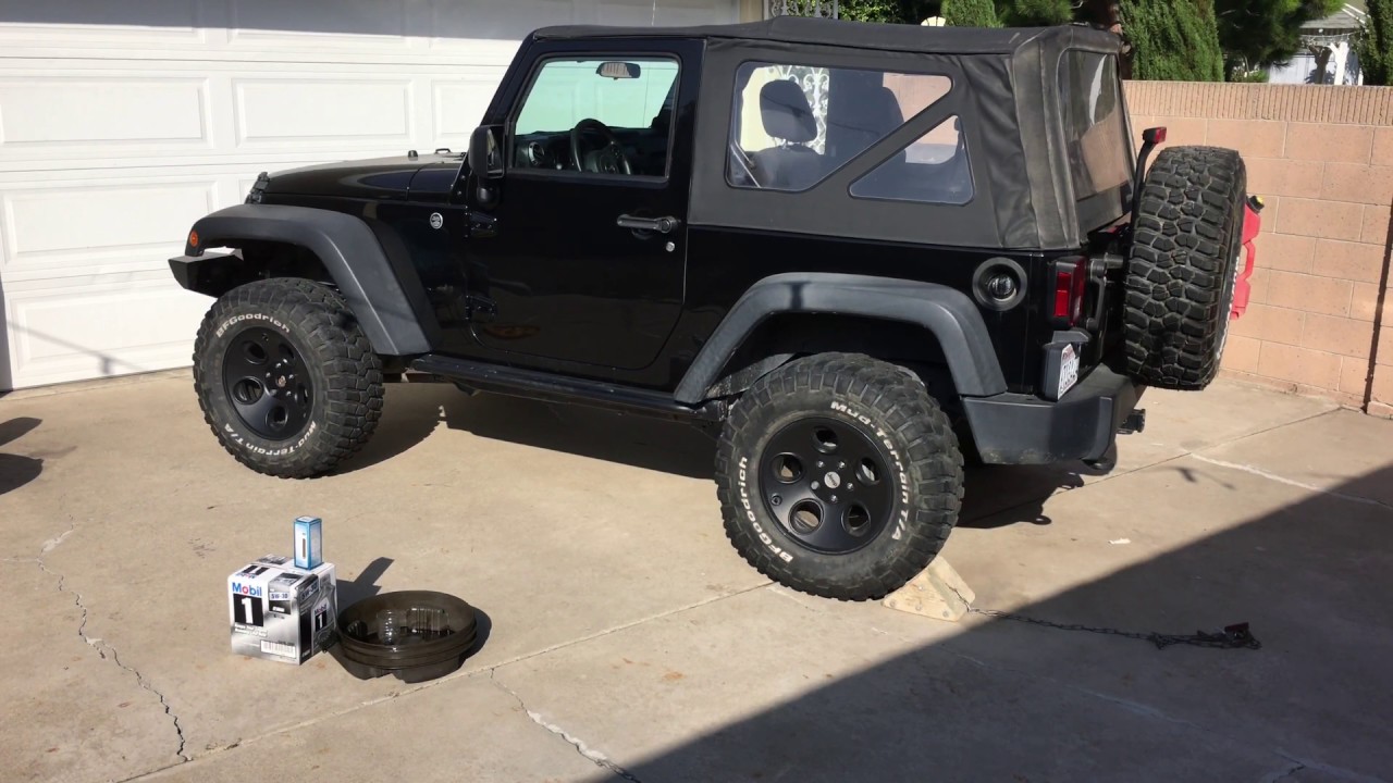 2012—2018 Jeep Wrangler: Pentastar 3.6-liter V6 DIY Oil Change How-To