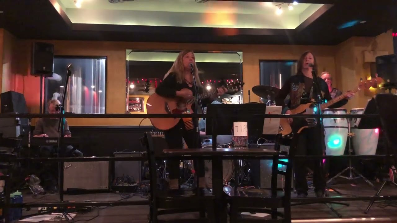 Fleeting Matters performs the Revivalists 