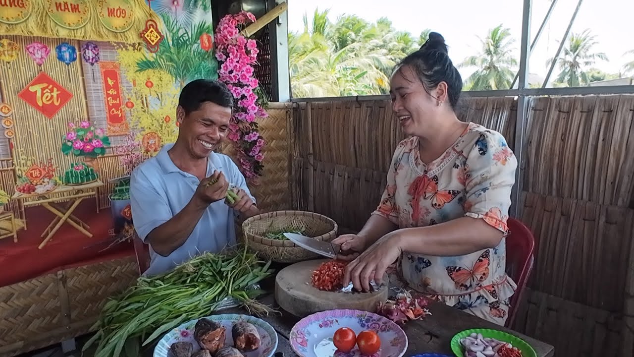 Bán bánh hết sớm Thúy Liễu hôm nay lại nấu thêm một món ngon nữa 