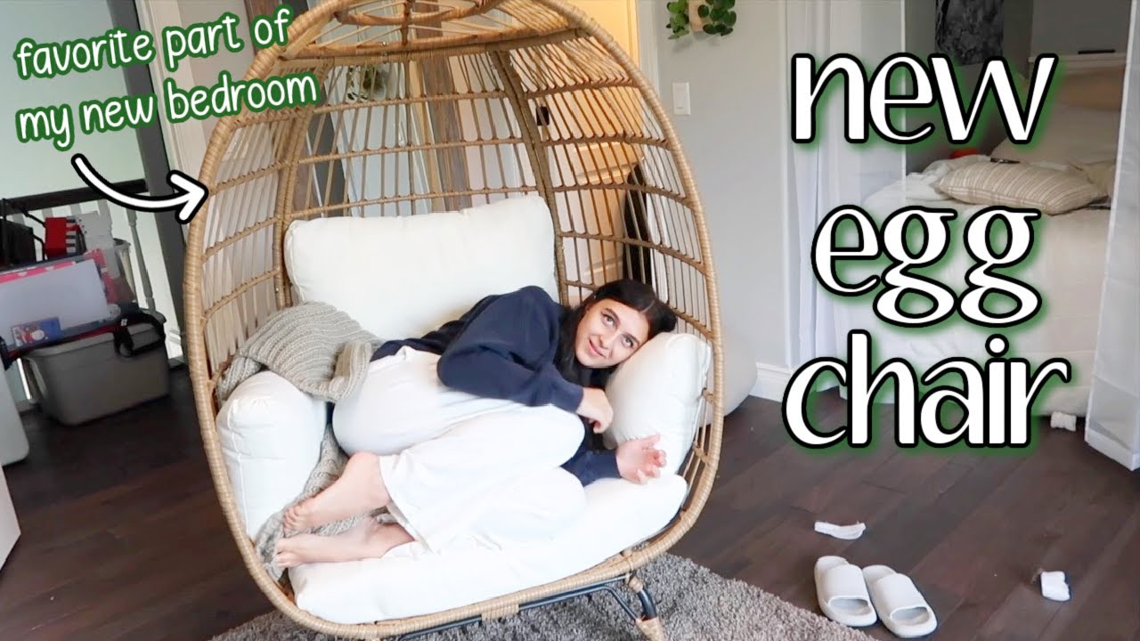 my new egg chair arrived! new bedroom progress |  part three
