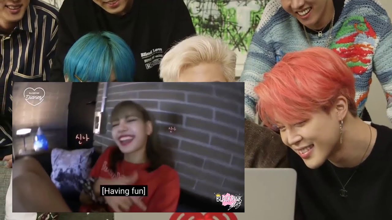 BTS REACTION BLACKPINK Singing battle ระหว่าง ป๊อกแป๊กกับลิซ่า!!