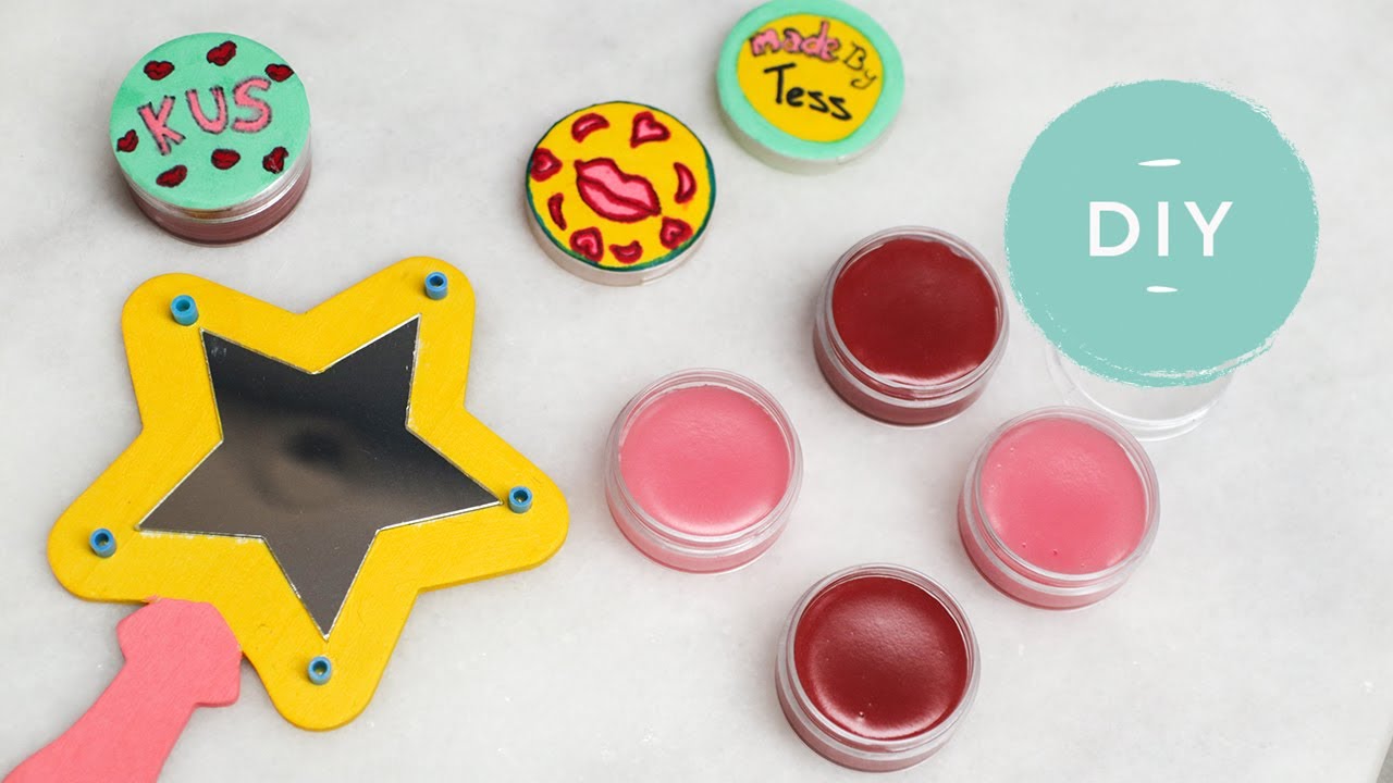Leuk om te doen op een beauty kinderfeestje: zelf lipgloss maken!
