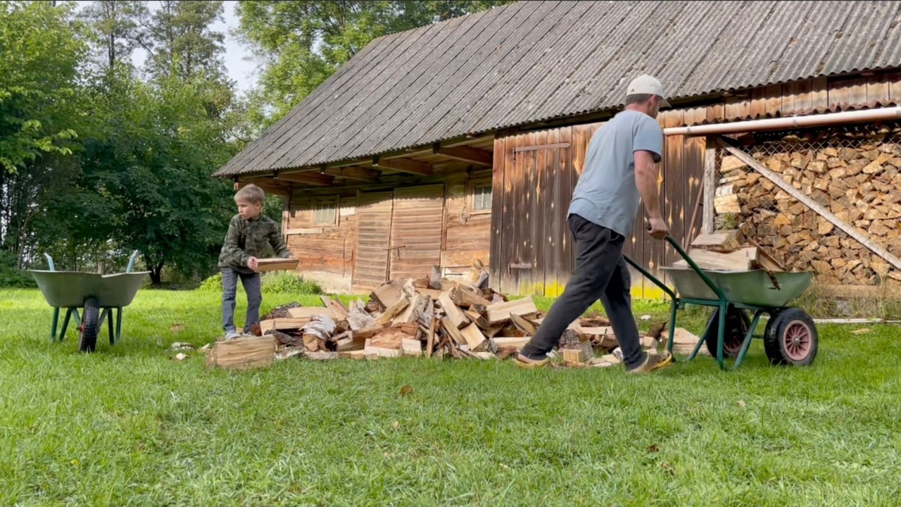 Peaceful life in a remote village–Painting, Smores and Slow Living –Simple and Cozy Countryside vlog