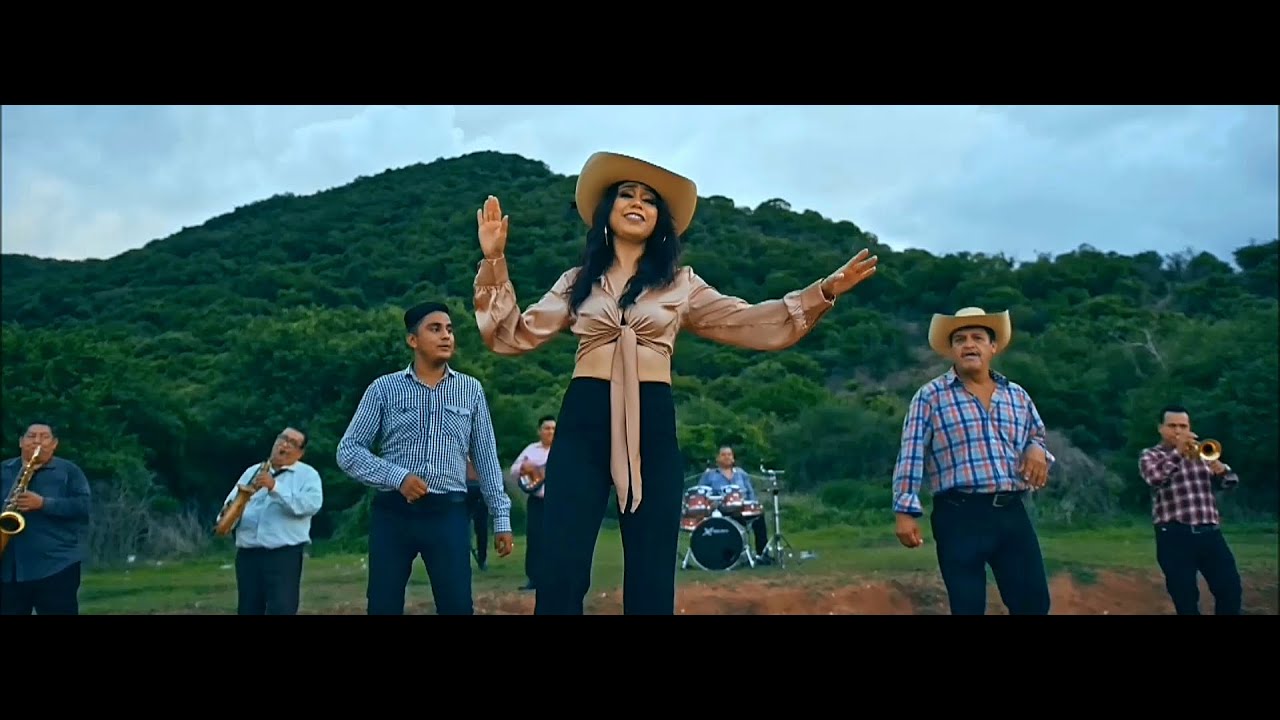 La Feria de las Flores TROPIBANDA CERVANTES SHOW