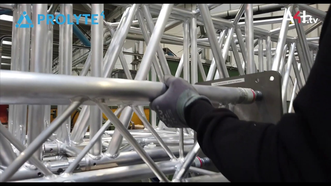 Verto Truss - The truss with replaceable connectors