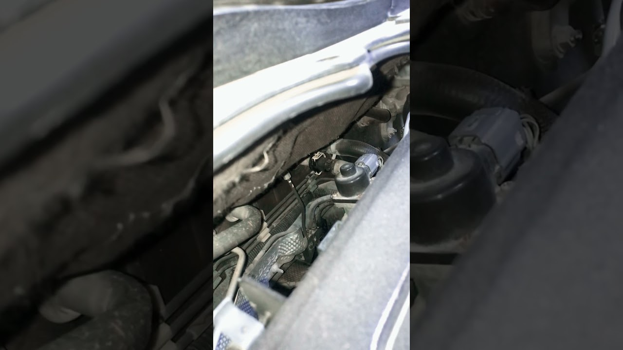Mazda 2 2012 Replace Heater Hose connector