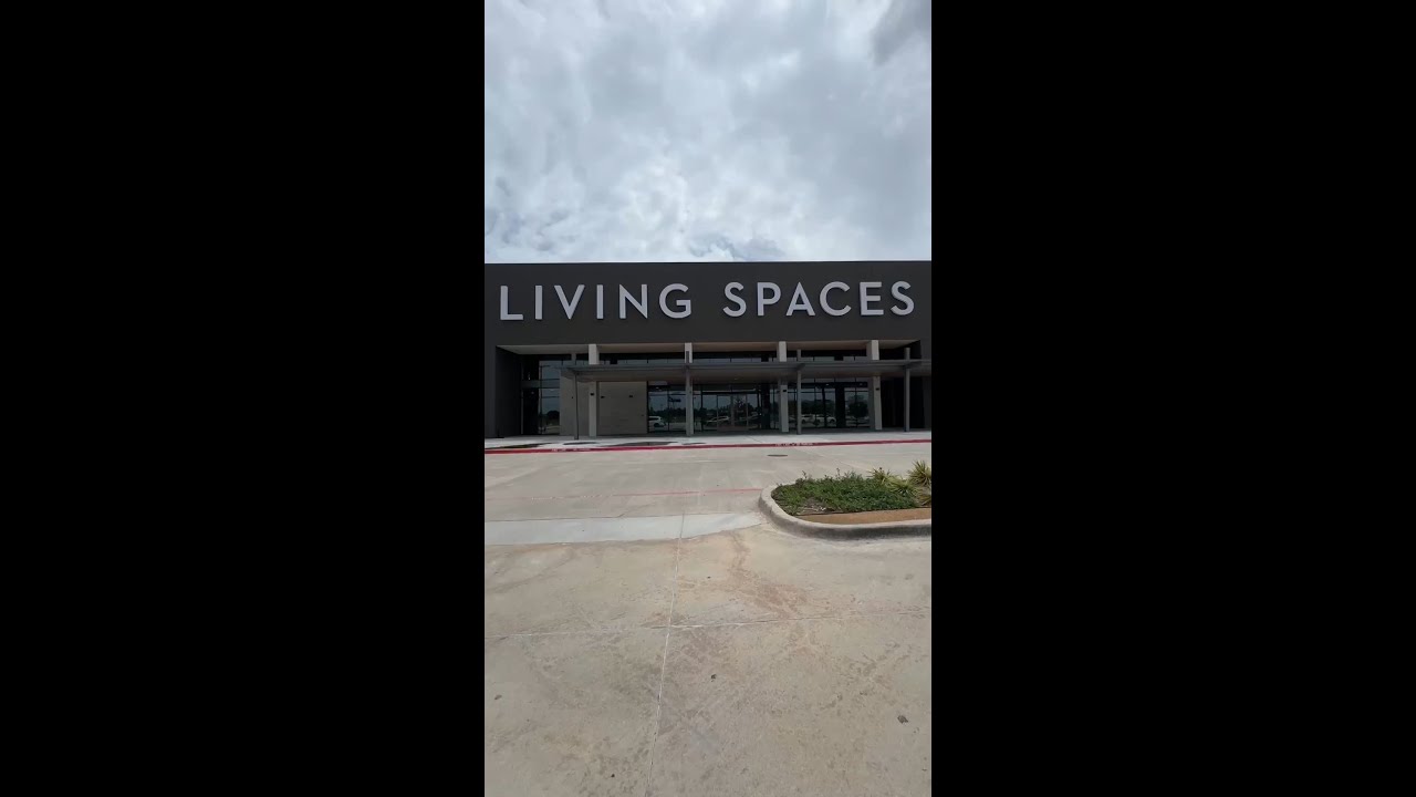 If You're in the OKC Area, Check Out Living Spaces! Featuring @stephkaynorman ✨