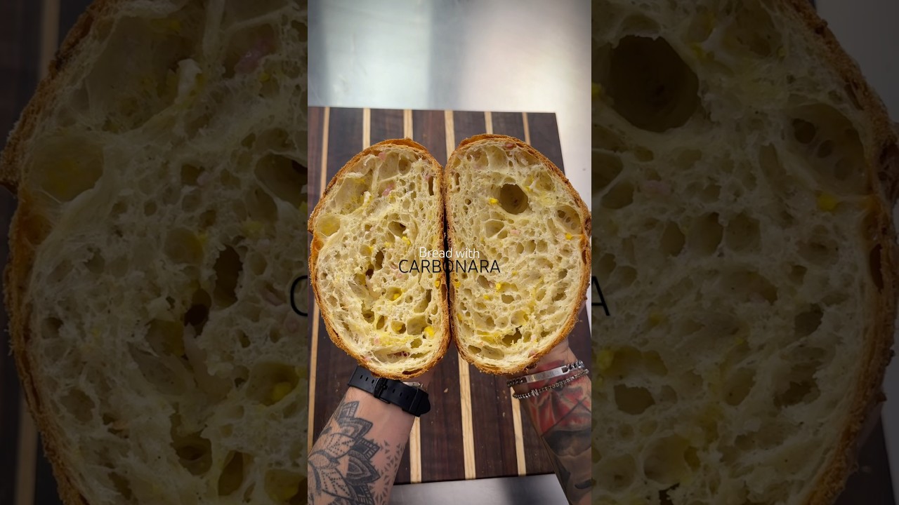 Pane alla #carbonara &hearts;️ #pizza #bread #recipe #foodie