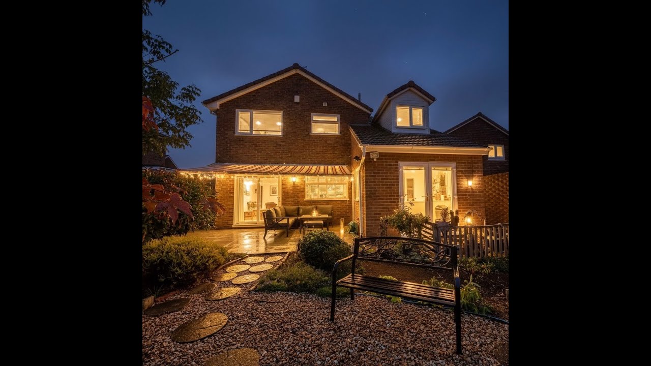 Adre Properties Sales: 7 Fair View, Chepstow, Monmouthshire, NP16 5BX
