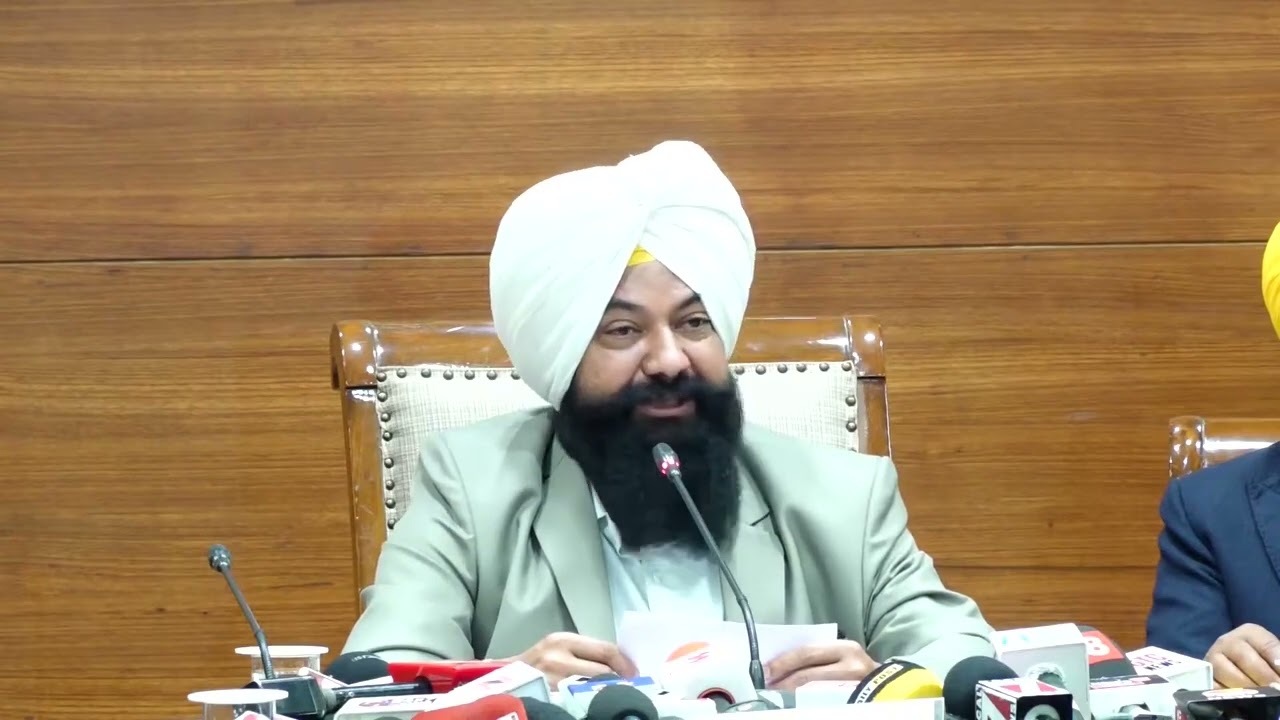 ਪੰਜਾਬ ਰਾਜ ਅਨੁਸੂਚਿਤ ਜਾਤੀ ਕਮਿਸ਼ਨ ਚੇਅਰਮੈਨ ਜਸਵੀਰ ਸਿੰਘ ਗੜ੍ਹੀ ਦੀ ਪ੍ਰੈੱਸ ਕਾਨਫਰੰਸ, ਚੰਡੀਗੜ੍ਹ ਤੋਂ Live