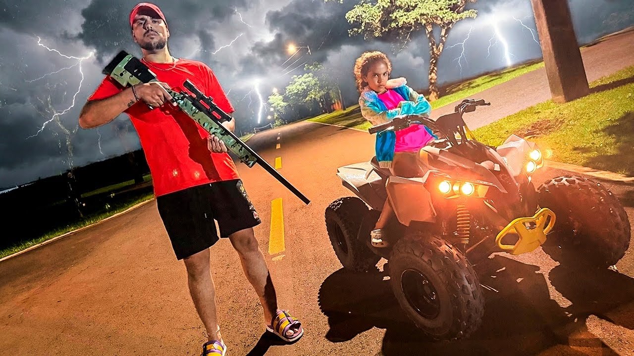TIVE QUE FAZER UMA RONDA PERIGOSA DE QUADRICICLO COM MEU PAI ! 