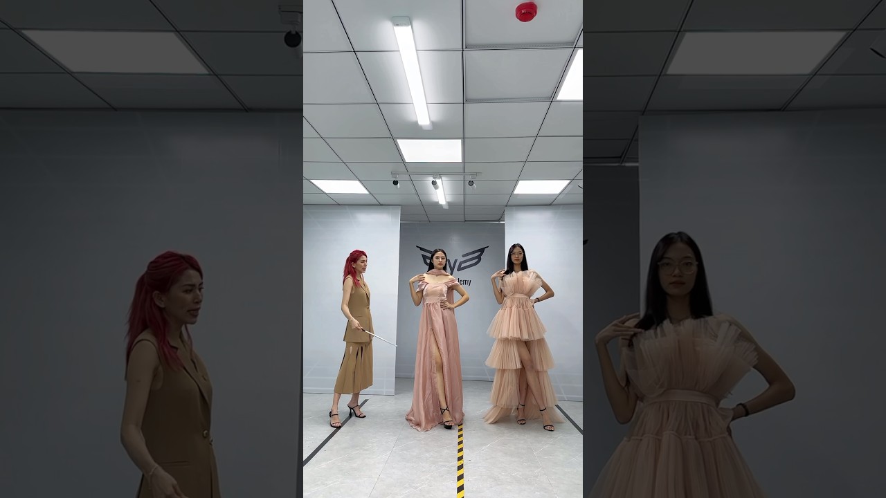 Posing with evening gown | Tạo d&aacute;ng với trang phục dạ hội b&aacute;nh b&egrave;o thế n&agrave;o cho đẹp? #bybacademy