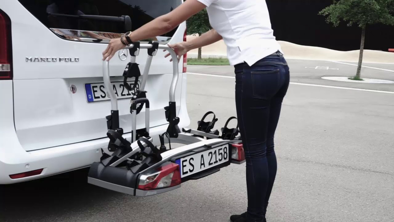 Atera | Strada Fahrradtr&auml;ger - Montage der auf der Anh&auml;ngerkupplungby G&Ouml;HRUM Fahrzeugteile GmbH