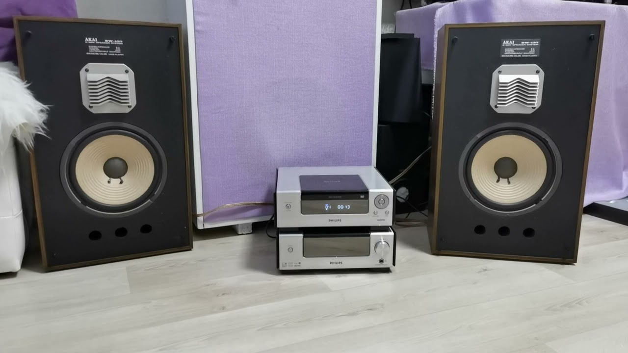 Akai sw 127 / Philips MCD908