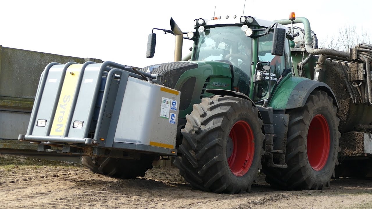 Fendt 939 Vario Working Hard in The Field Laying Slurry w/ Samson & AP Manure Barrels | DK Agri