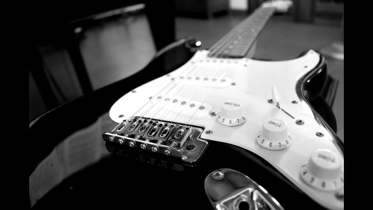 COMO PINTAR GUITARRA ELECTRICA PASO A PASO   ACABADO ESPEJO