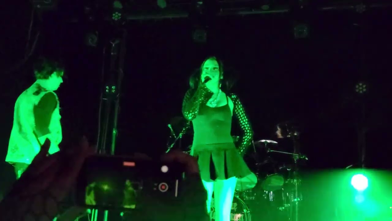Maggie Lindemann - Intro / Take Me Nowhere [Live] The Sinclair-Cambridge, MA (4/4/2023)