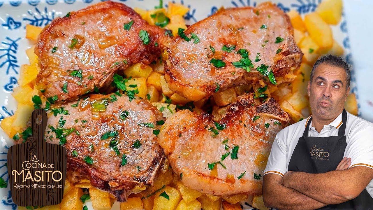 Chuletas de cerdo al ajillo con patatas Receta facil, barata y muy rica