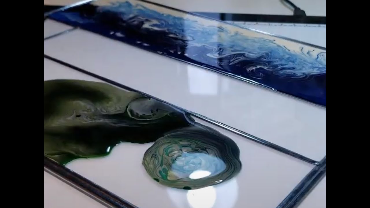 Timelapse - Expérience avec peinture vitrail (pourring)