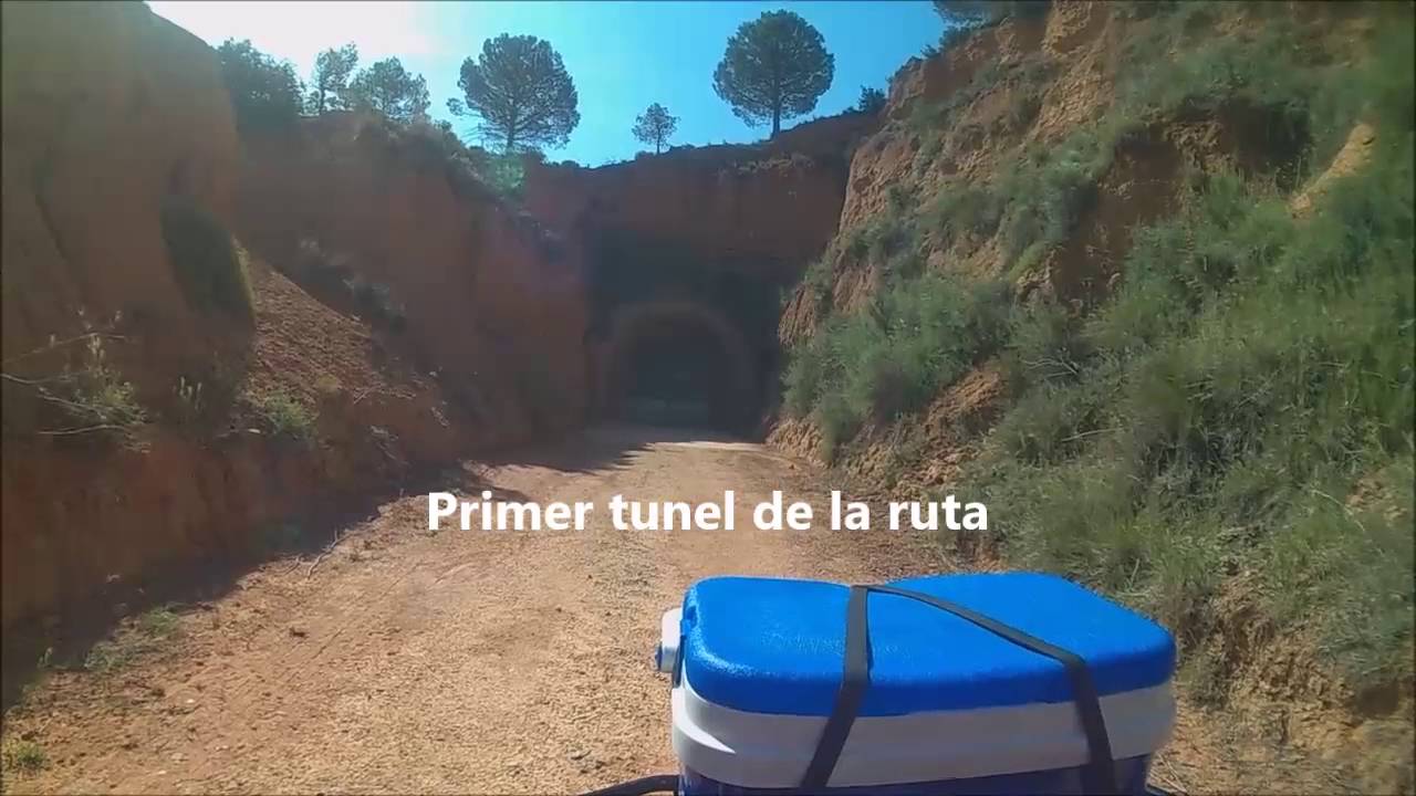 Ruta via abandonada Baeza Utiel entre Casas Ibañez y Los Carceles