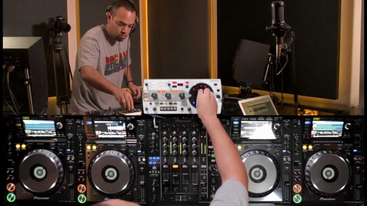 Mo' Funk - DJsounds Show 2012