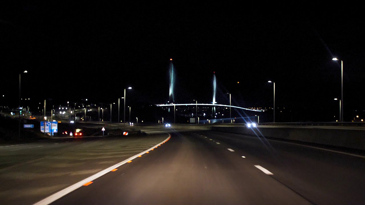 Highway driving at night, amazing Edinburgh bridge (4k, FREE FOOTAGE, front camera, driving plate)