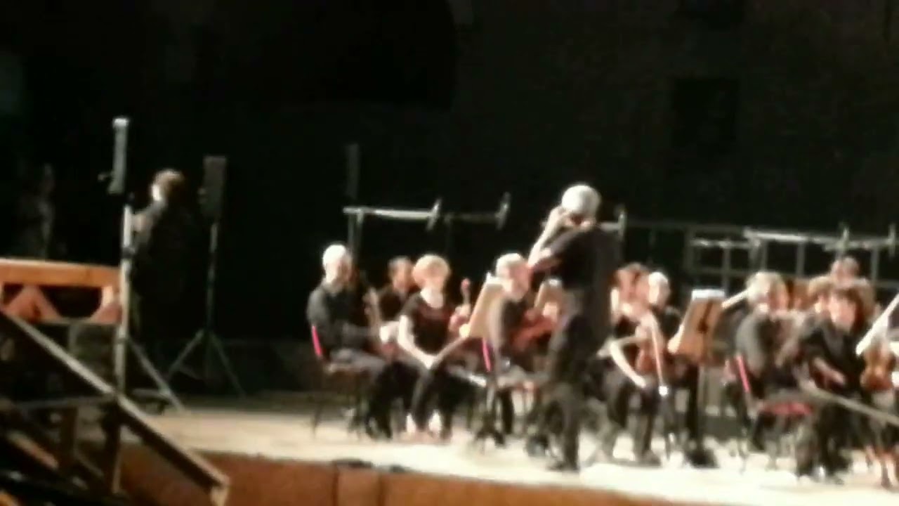 Franco Battiato   Il 17 settembre 2017 tiene il suo ultimo concerto al Teatro romano di Catania - 01