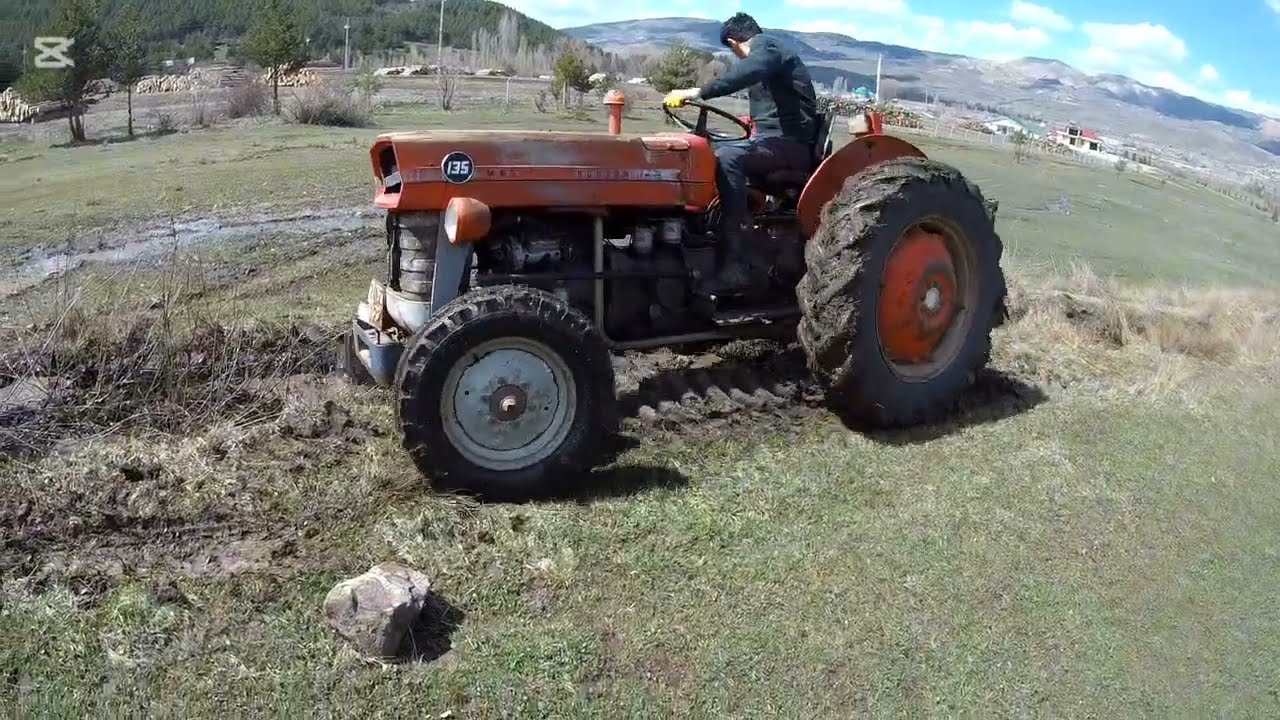 ÇAYIRLARA SU BAĞLADIM AZ KALSIN BATIYORDU MASSEY FERGUSON 135