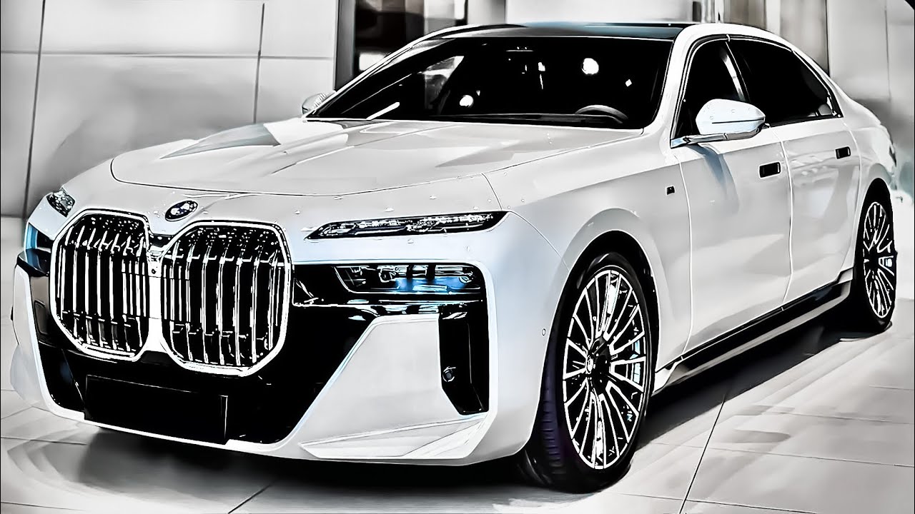 2025 BMW 7 Series, Brutal Luxury Sedan, Interior and Exterior