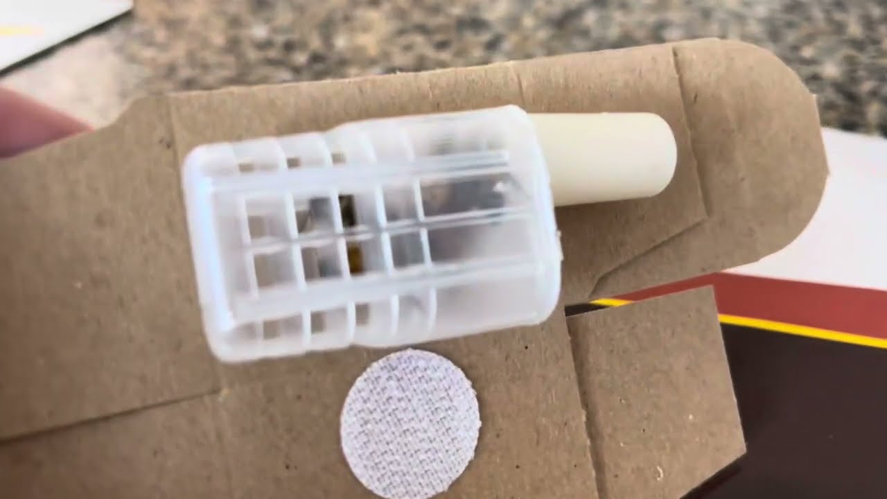 Video #109: A New Queen in the Mail; Installing a New Queen in an Existing Colony; Varroa Resistant