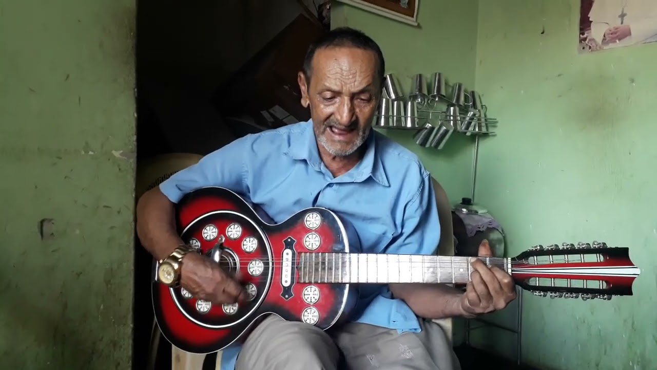 Mulher aviso de Huberto Al vis cantou Cícero Da viola