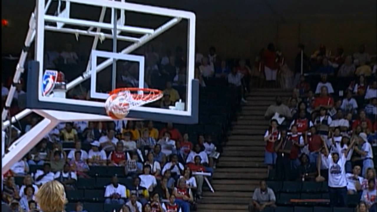 Top 15 Moments: Cynthia Cooper Scores 42